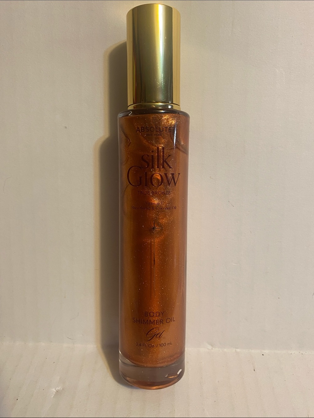 Absolutely Famous Silk Glow Highlighter Gel - True Bronze Shimmer